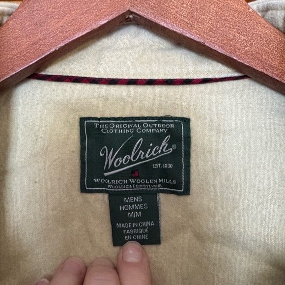 Woolrich Men's Beige Lightweight Shirt Jacket - Picture 2 of 3